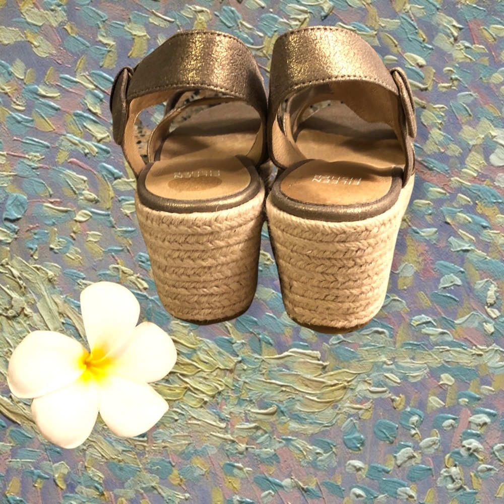 NWOT π‘ EILEEN FISHER Beckon Suede Jute Espadrille Wedge Sandals Bronze Metallic - Picture 10 of 15